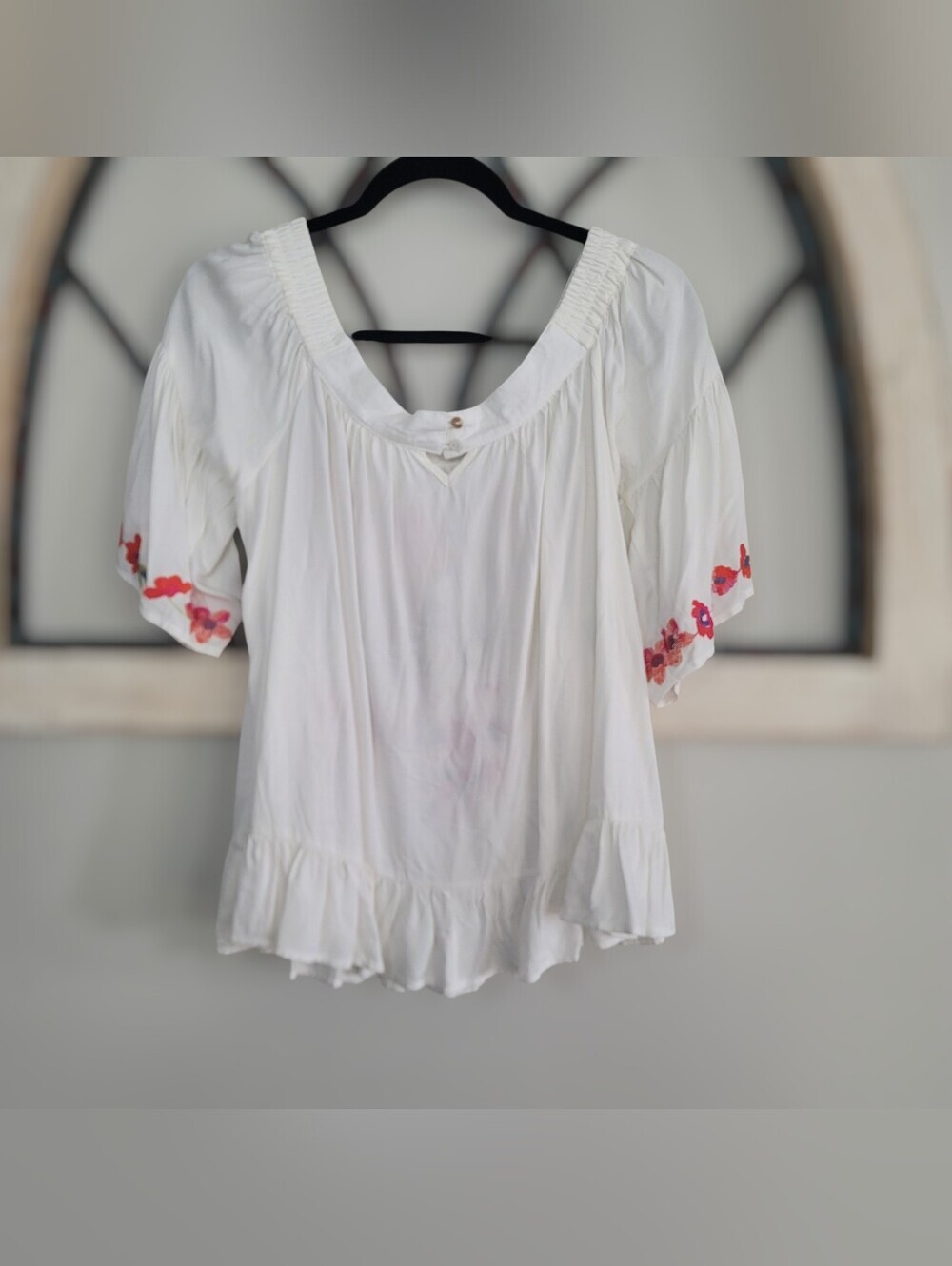 Altar'd State Boho Off The Shoulder Floral Embriodered Peasant Blouse, Sz M - Picture 6 of 6